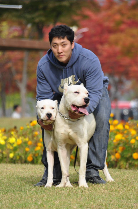 현민 이미지