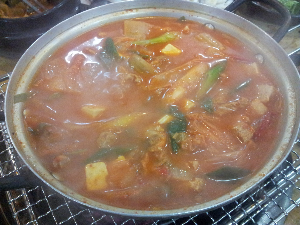 명동돼지한마리 이미지