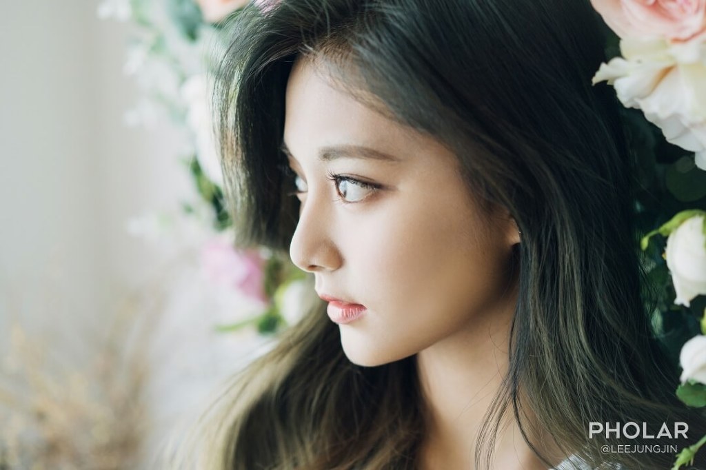 배우 이정진이 찍은 트와이스 쯔위 마지막 날 | 인스티즈