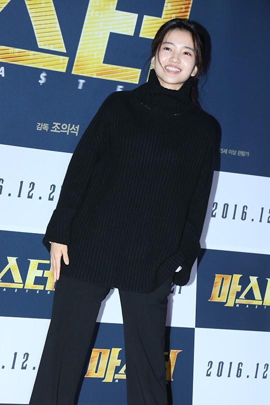 오늘자 김태리 | 인스티즈