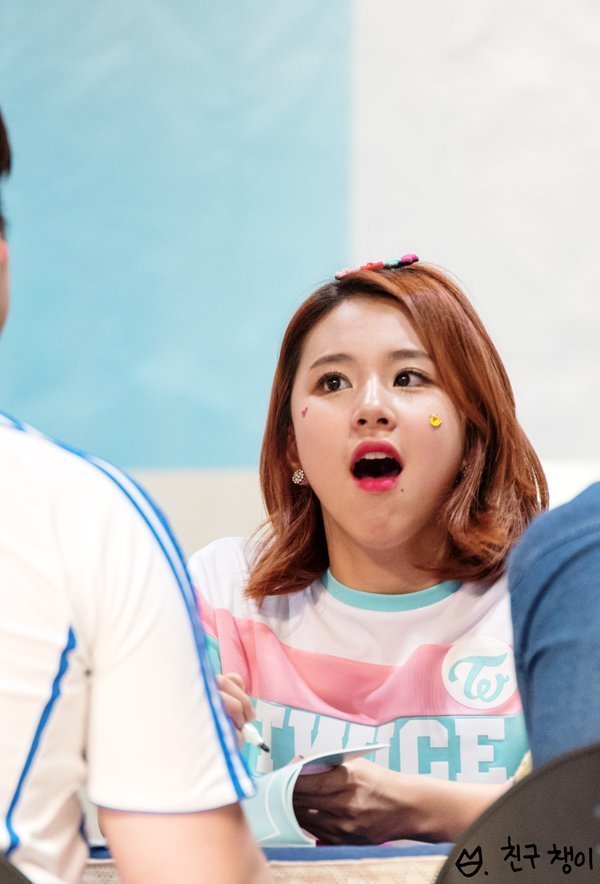 정말 귀여운 트와이스 채여이.jpgif | 인스티즈