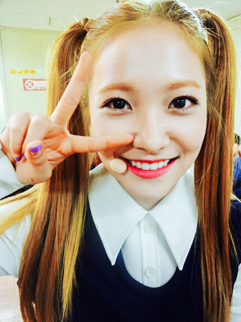 웃는게 귀여운 레드벨벳 막내 예리 | 인스티즈