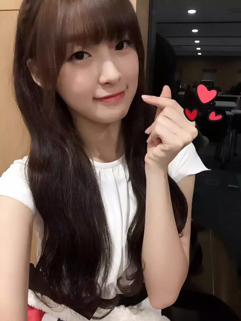 99년생 여고생, 떠오르는 비쥬얼.jpg | 인스티즈