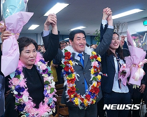 대선 바로미터,대선 축소판이라는 하남시장 후보 지원 나섰던 국회의원,대선후보들 | 인스티즈