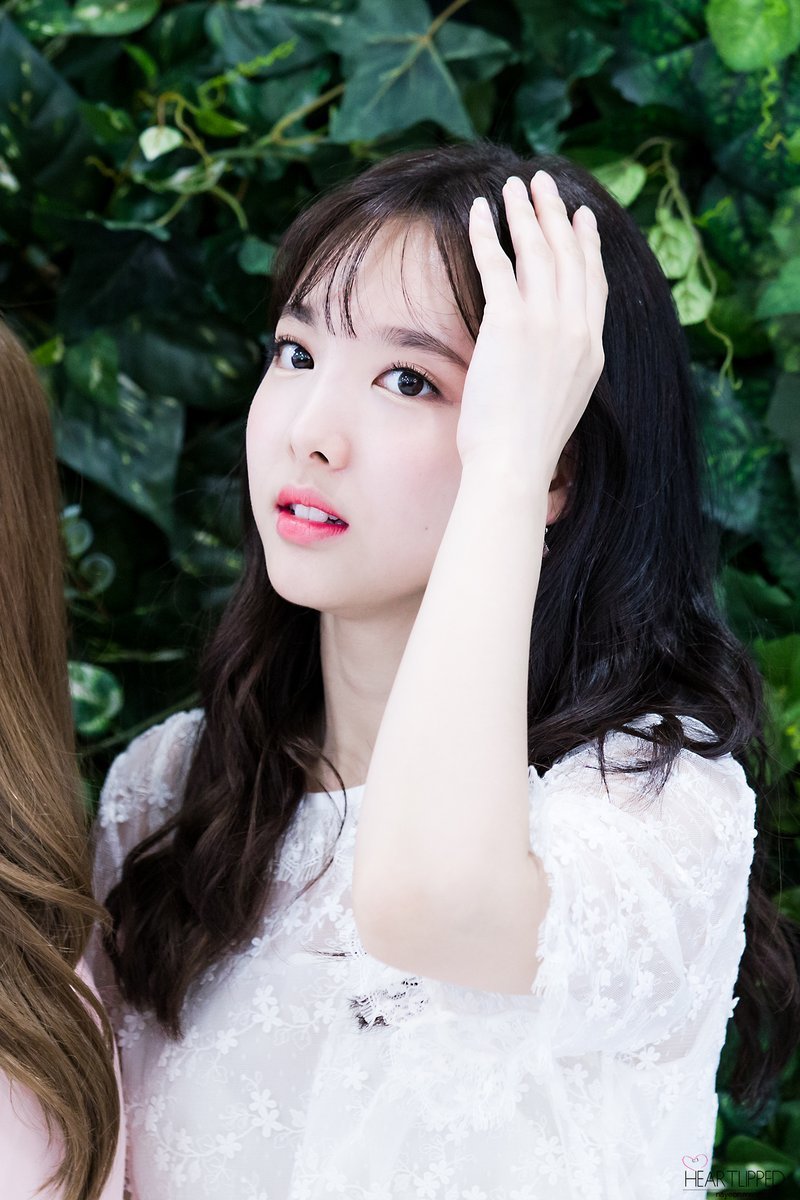 [트와이스] 네이처컬렉션 팬싸 나연 | 인스티즈