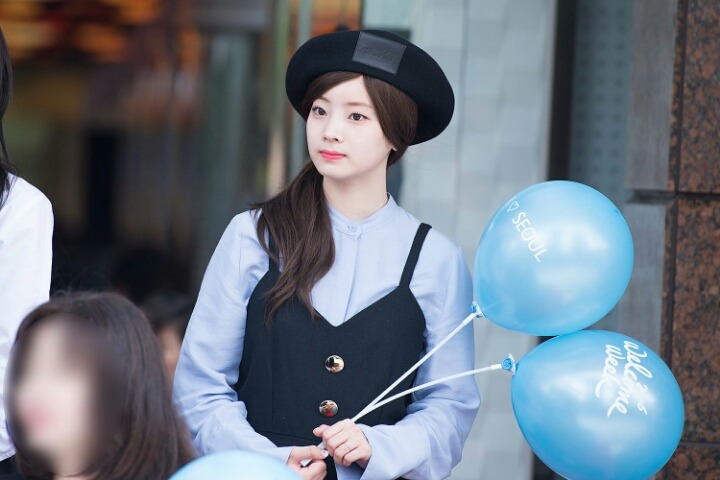 [트와이스] 두부라는 별명이 너무 잘어울리는 다현이 | 인스티즈