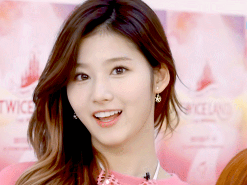 [트와이스] 오늘자 요물사나 .gif | 인스티즈