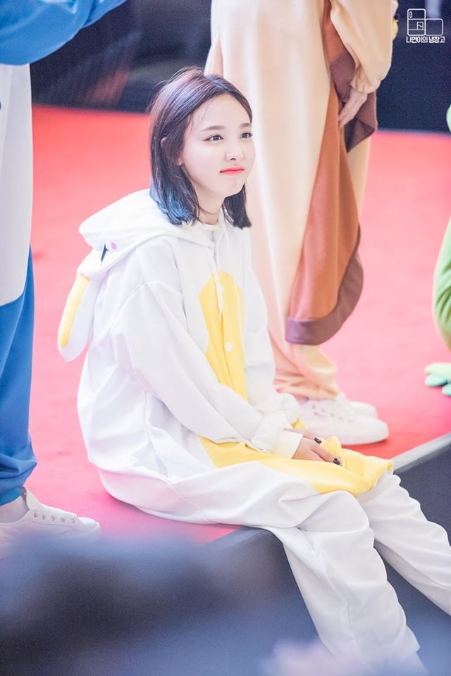 [트와이스] 이 구역의 토끼는 나다.jpg | 인스티즈