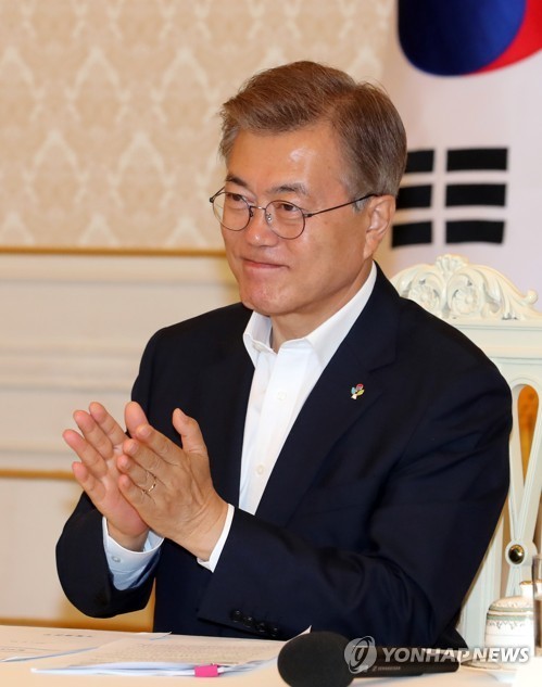 오늘 시도지사들 만난 문재인 대통령 .jpg | 인스티즈