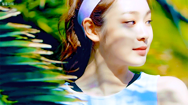 운동복 입은 퀸연아.gif | 인스티즈