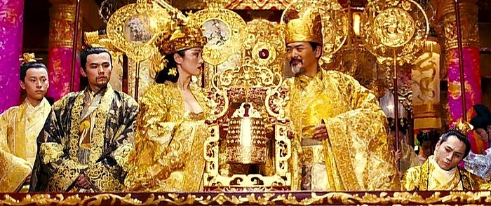 무조건 화려한 것이 최고임을 강조하는 쭝국 영화.jpg | 인스티즈
