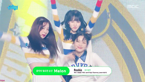 [레드벨벳] 옒쓸커플(예리,슬기) 과자 먹방타임.gif | 인스티즈