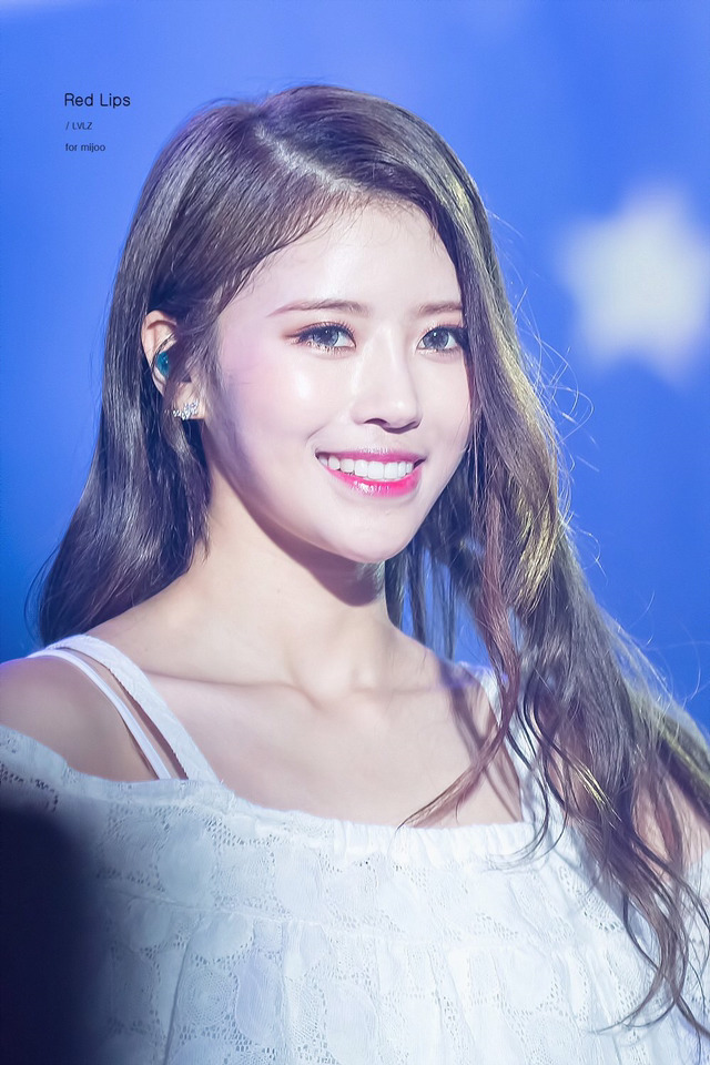 [러블리즈] 7월의 마지막 업로드는 누구로 할까 고민하다가 미주 | 인스티즈