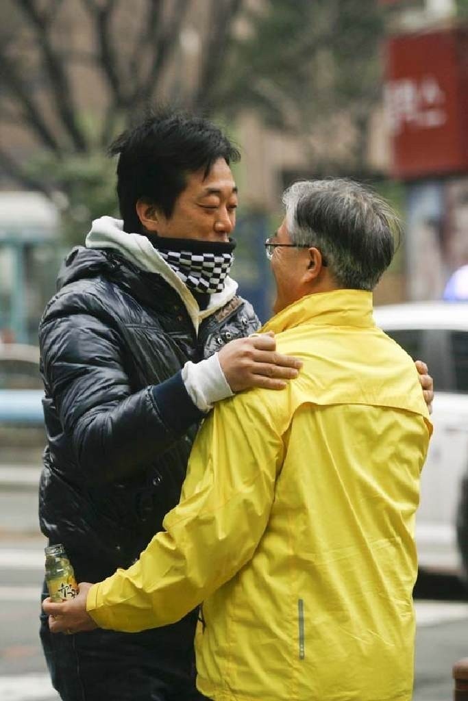 문재인과 사상구 주민들.jpg (힐링타임) | 인스티즈