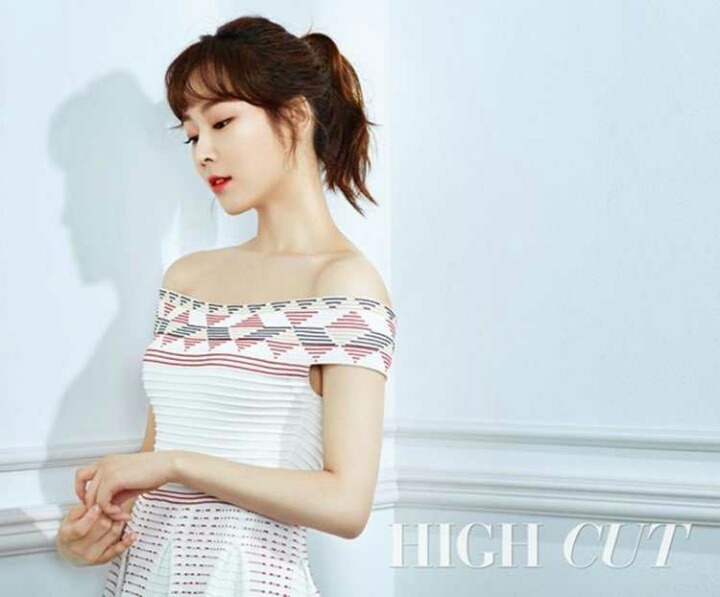 8명의 여자연예인 같은옷 다른느낌 | 인스티즈