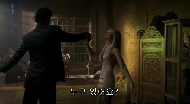 전 세계를 뒤흔든 공포! 공포영화 하면 떠오르는! 까진 아니었지만 꿀잼인【 하우스 오브 왁스 】02 | 인스티즈