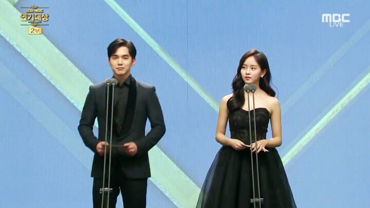 인지도 호감도 깡패인 20대 배우.jpg | 인스티즈