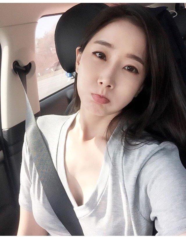 오늘자 김하영 | 인스티즈