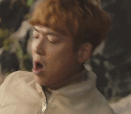 여태 왜 살았는지 궁금한 정경호.gif | 인스티즈