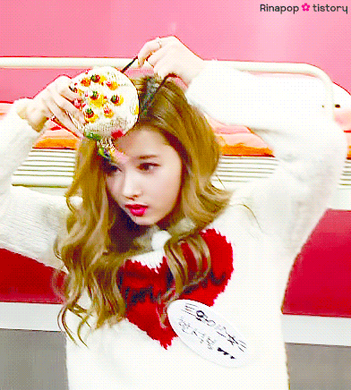 마리텔 미모 열일하는 사나.gif | 인스티즈