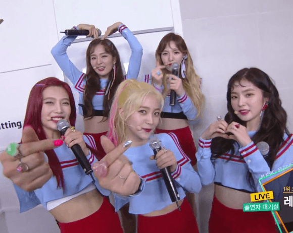 하트폭격하는 오늘자 뮤뱅 레드벨벳 | 인스티즈
