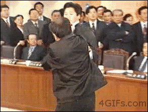이제는 더이상 국회에서 볼 수 없는 장면.gif | 인스티즈