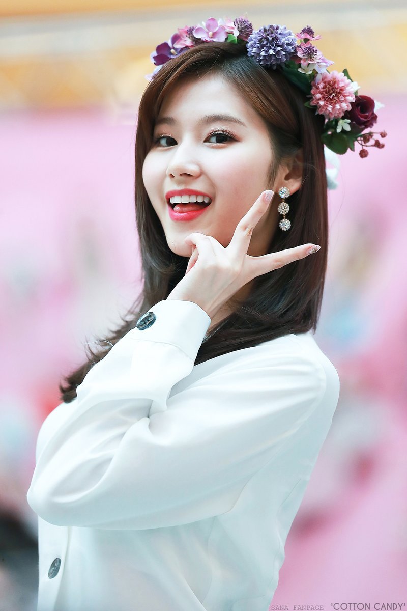 트와이스의 큐티갓 사나.jpg | 인스티즈