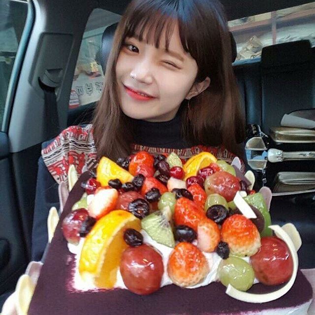 프로미스나인 송하영 | 인스티즈