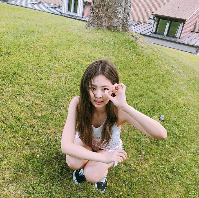 7/12 블랙핑크 제니 인스타.jpg | 인스티즈