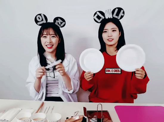 괴생명체를 만드는 걸그룹.gif | 인스티즈