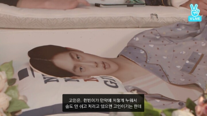 멀쩡히 살아숨쉬는 키큰청년 죽여버리는 일본인청년 | 인스티즈