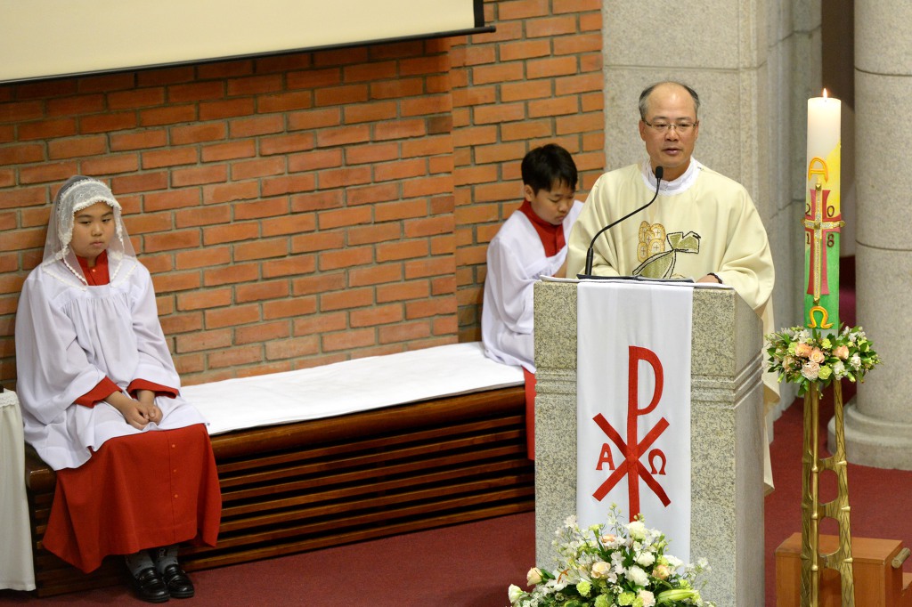 과천성당 이미지