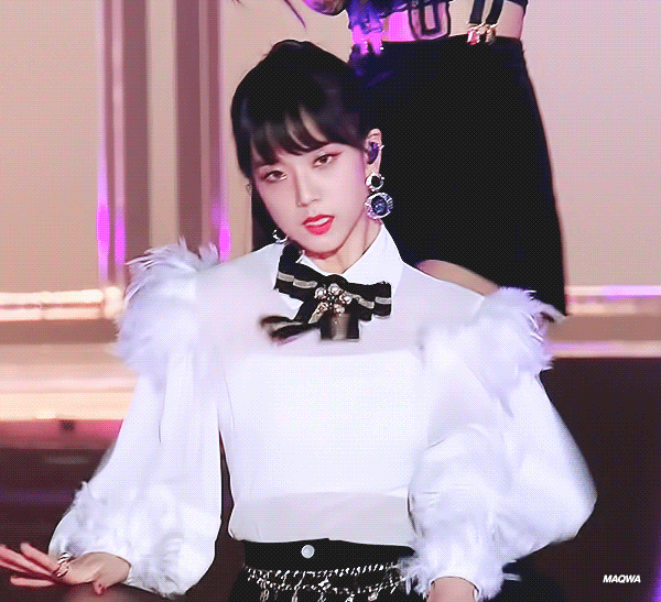 블랙핑크 가요대전 무대.gif | 인스티즈