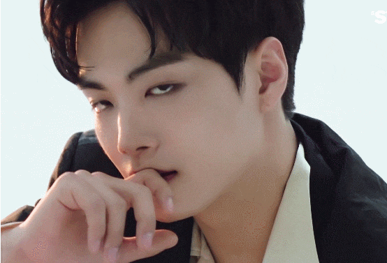 연예인들이 화장을 지나치게 진하게 하는 이유.gif | 인스티즈