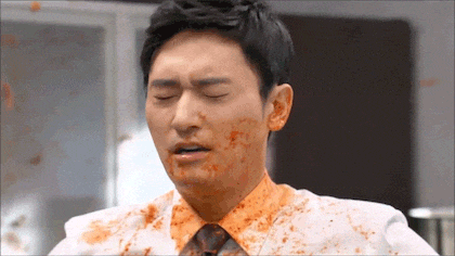 세상에서 제일 핫한 싸대기.gif | 인스티즈