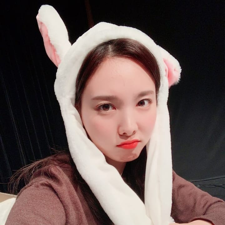 팬싸에서 무시무시하게 칼싸움하는 트둥이들 후덜덜........... | 인스티즈