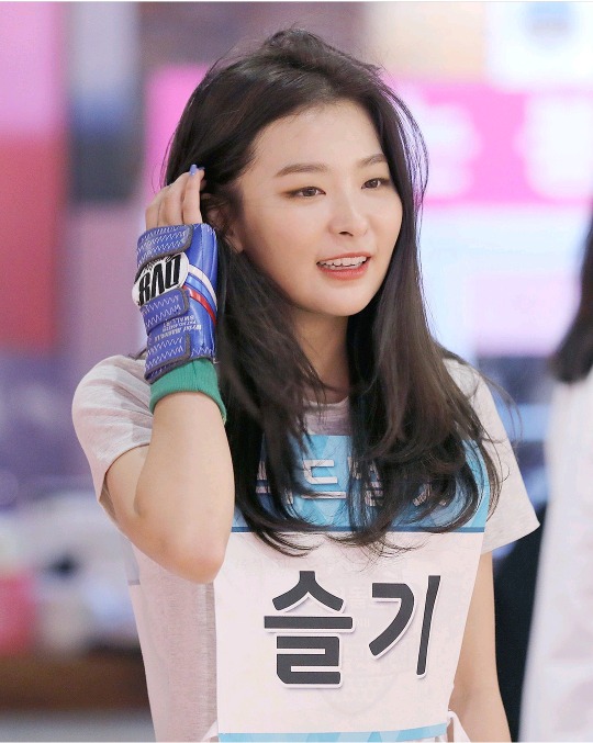 볼링치는 레드벨벳 슬기.jpg | 인스티즈