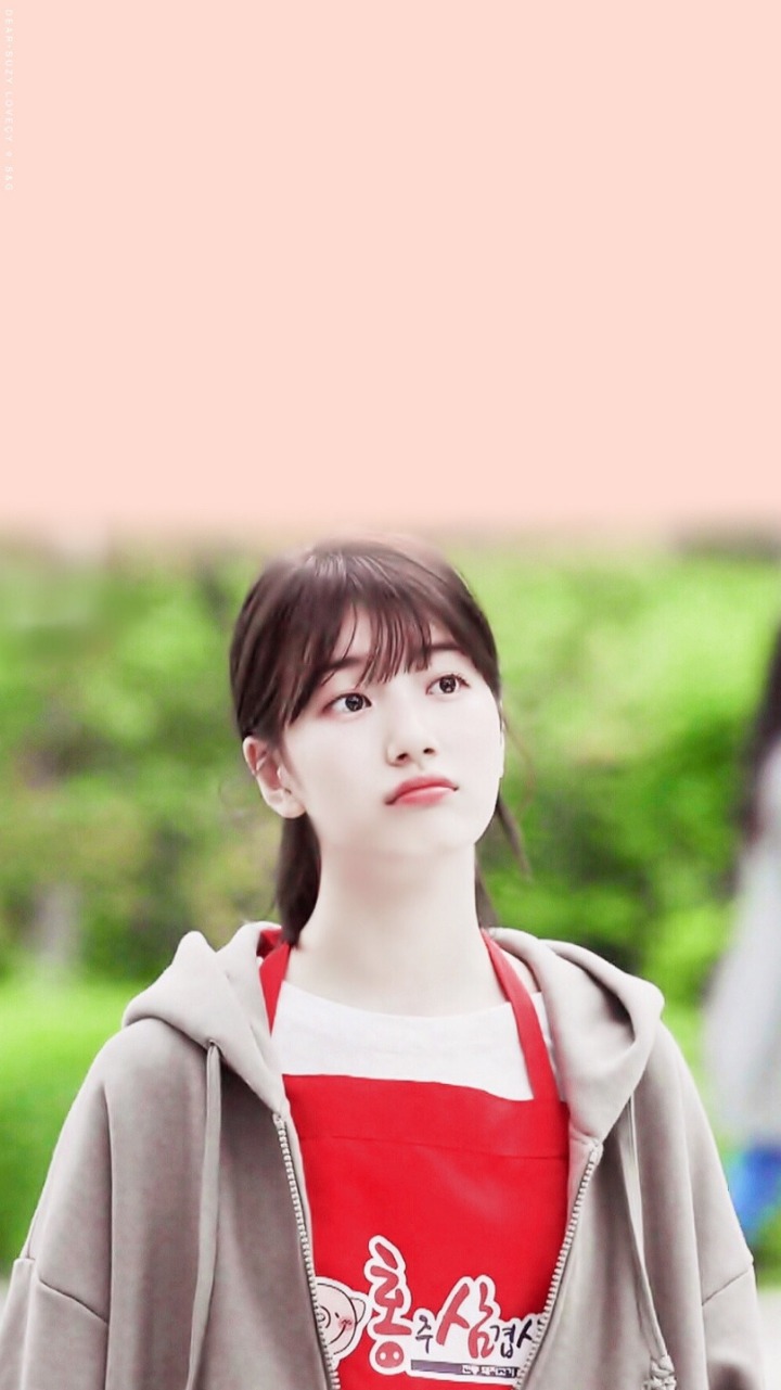 기분이 좋아서 올려보는 수지 | 인스티즈