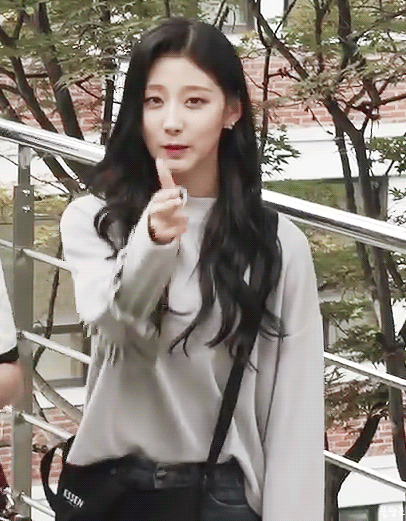 [러블리즈] 여사친에게 연락이와서 예인이 | 인스티즈