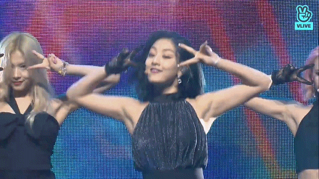 트와이스 이번에도 들어간 안무 ㄷㄷ.gif | 인스티즈