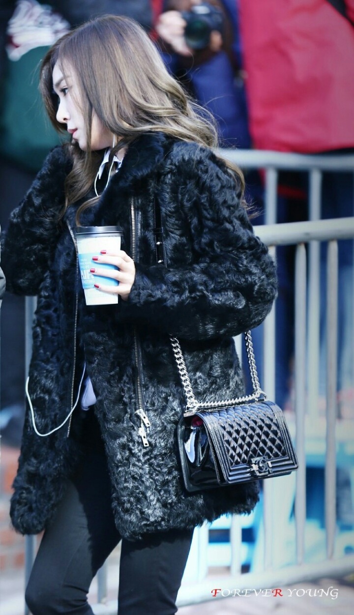 역사는 잘 모르지만 옷은 잘 입는 티파니 | 인스티즈