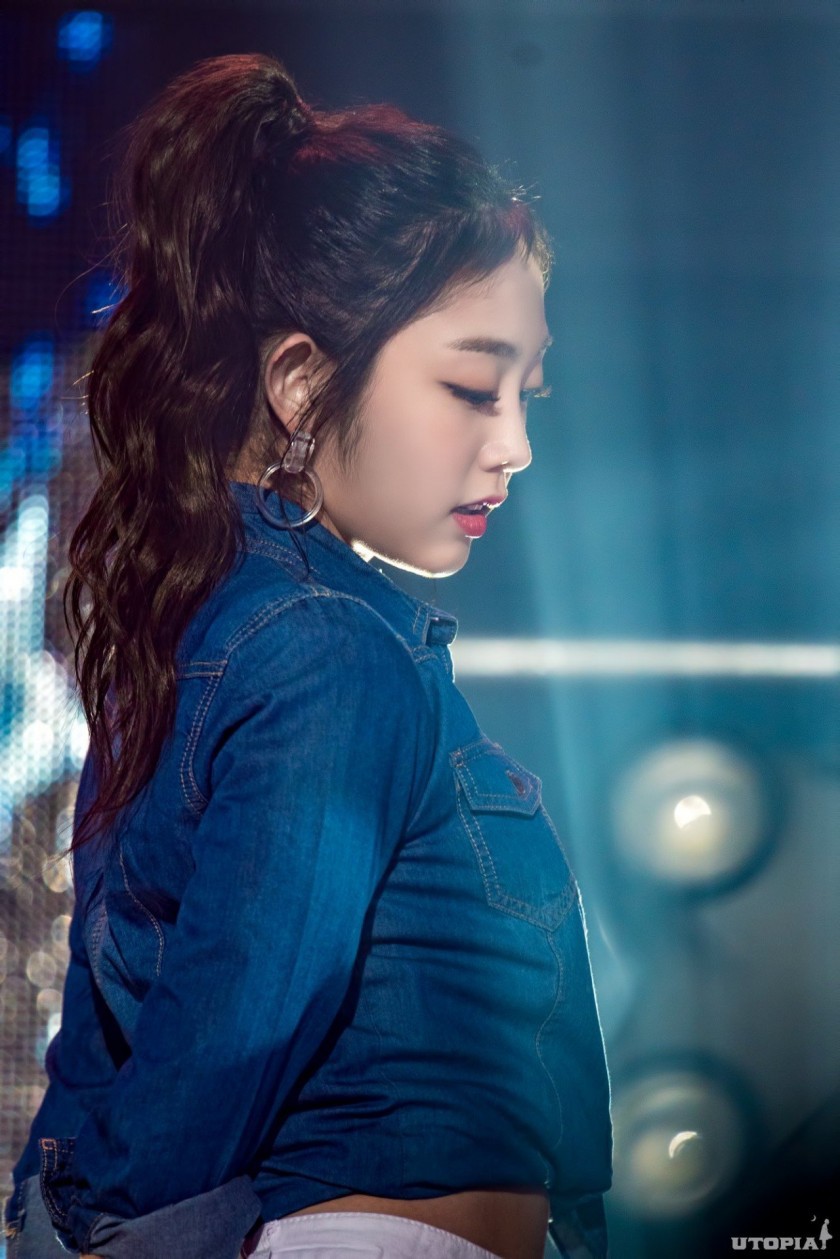 ㄹㅇ루다가 개쩌는 러블리즈 지수의 콧대.jpgif | 인스티즈