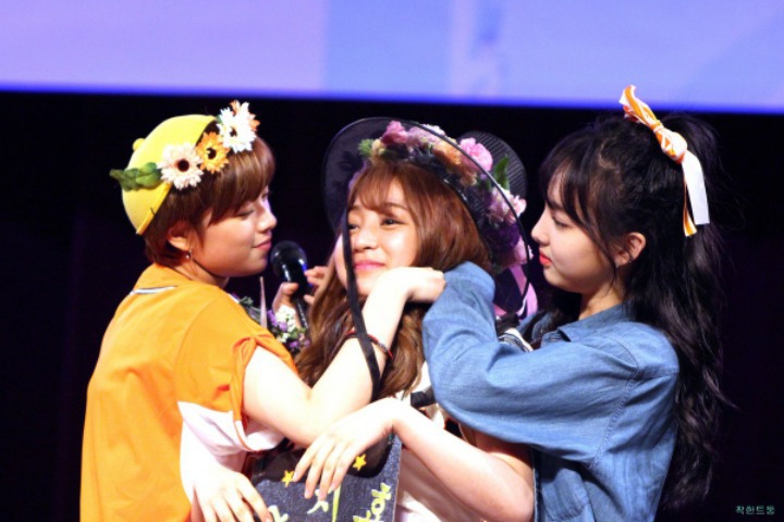 돈다돌아 트와이스 회전문.jpgif | 인스티즈