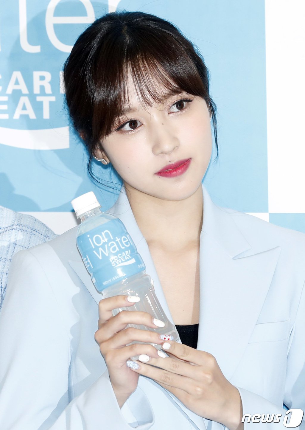 입가리고 웃는데 설레이게 되는 묘이 미나.gif | 인스티즈