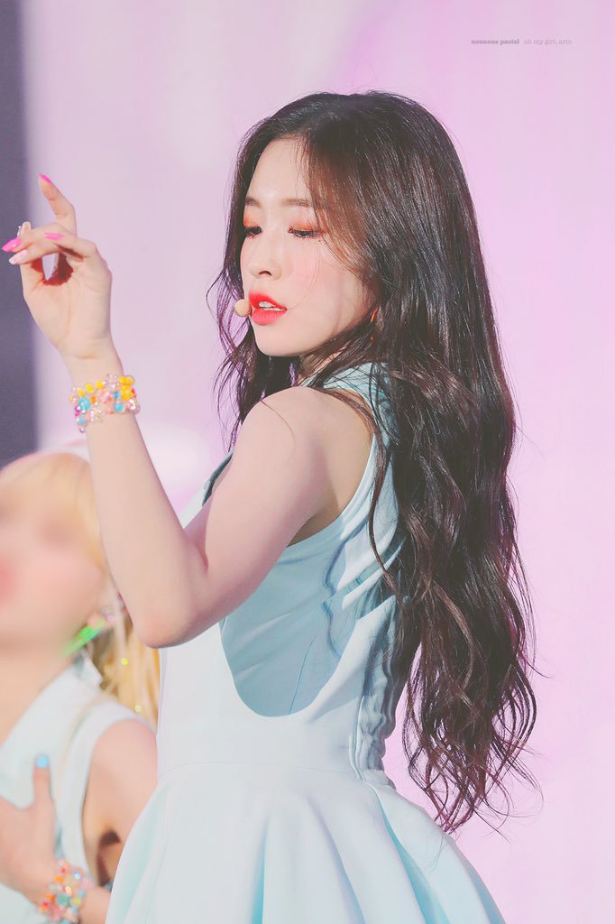 최예원 a.k.a 오마이걸 아린.jpgif | 인스티즈