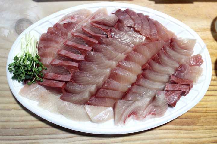 겨울에 먹는 대방어는 참치회보다 맛있다 | 인스티즈