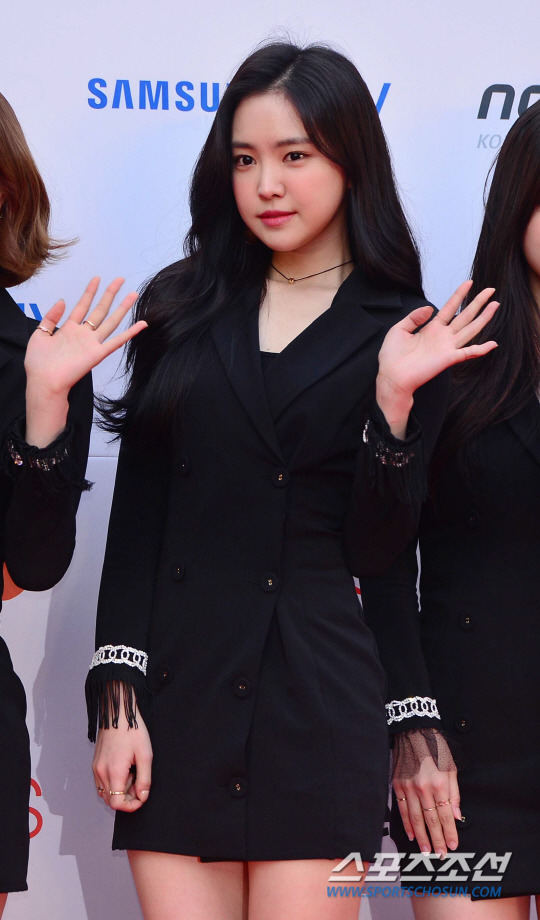 오늘자 AAA 레드카펫 에이핑크.jpg | 인스티즈