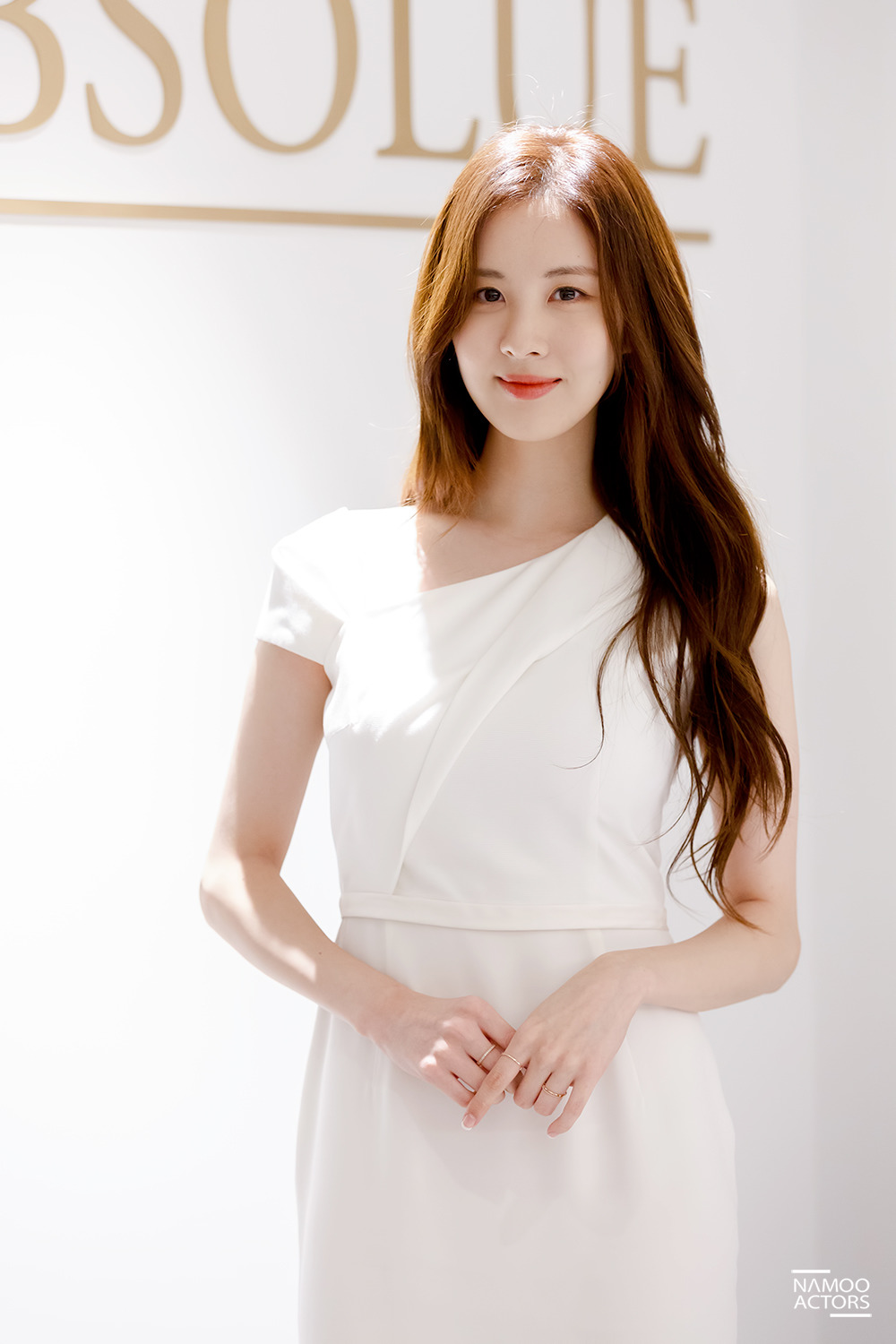 9995A6405DA234E009EB42