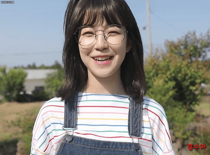 프로미스 나인 두근두근(DKDK) 자켓 비하인드.gif | 인스티즈