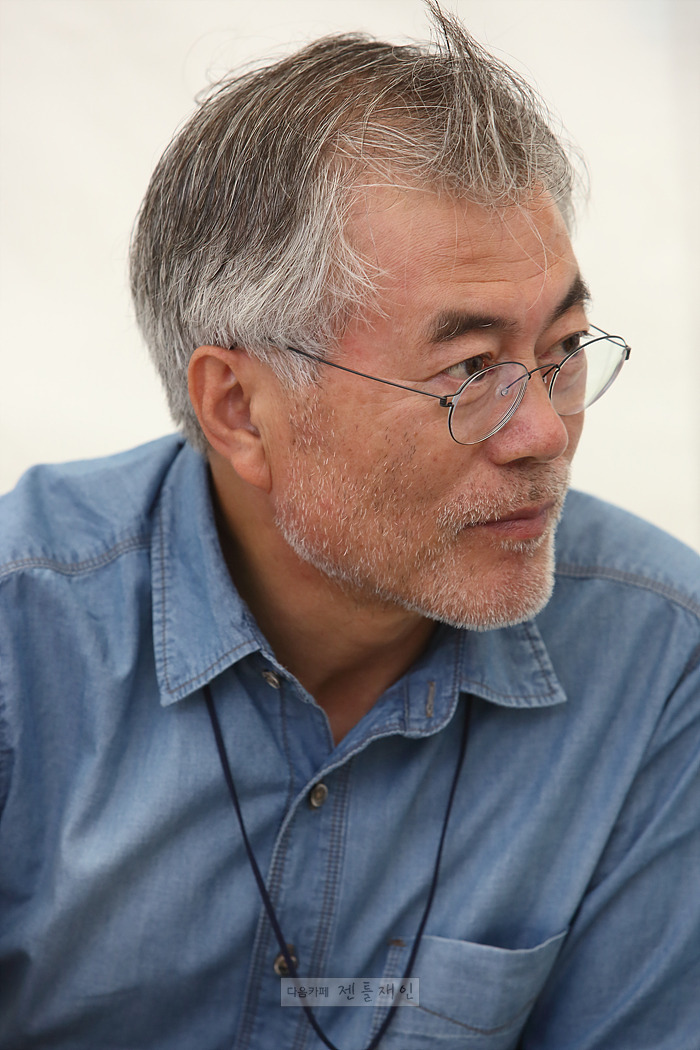 넥타이 매는 걸 싫어한다는 문재인 대통령 | 인스티즈